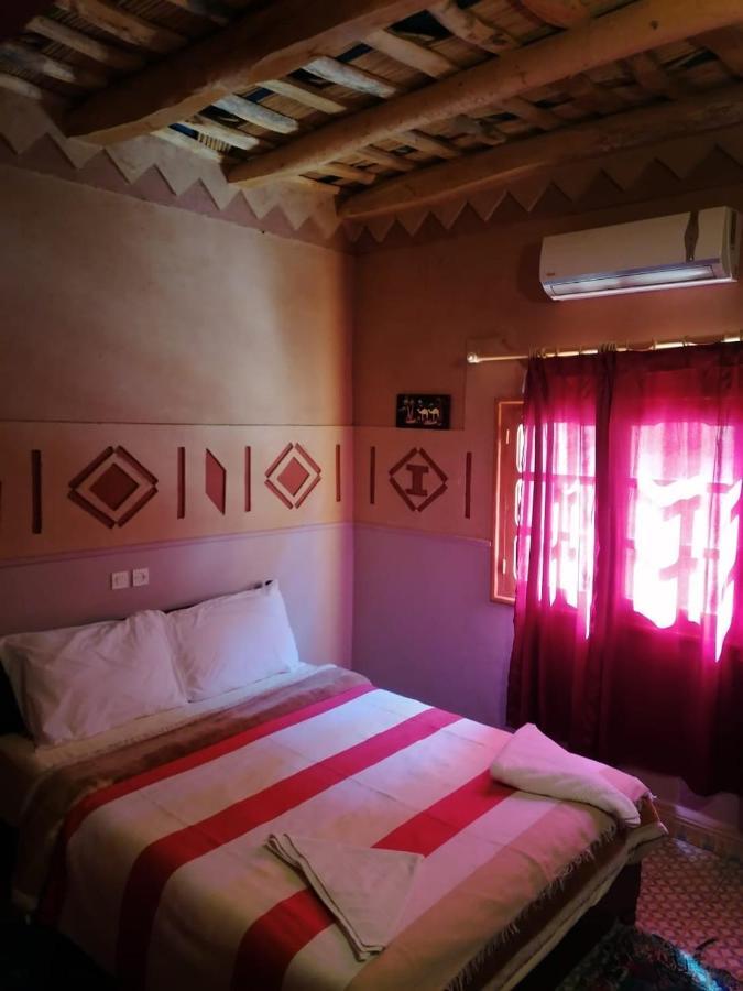 Riad Atlas Berbere Boumalne Exteriör bild